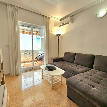 Apartament Con Piscina Centrico Torrevieja