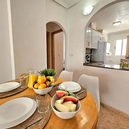 Apartament Con Piscina Centrico *