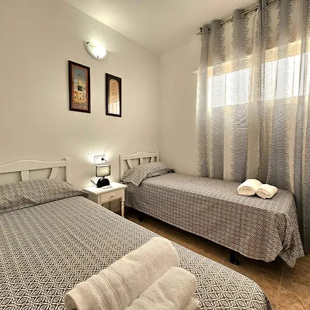 Con Piscina Centrico Apartament *