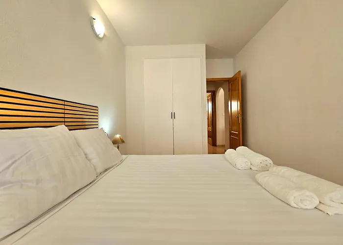 Con Piscina Centrico تورّيفيِخا