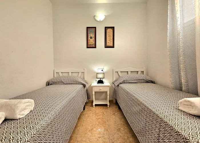 Con Piscina Centrico * تورّيفيِخا